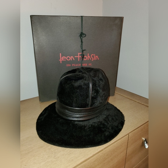 Vintage 60s Christian Dior Felt Chapeaux Hat - Picture 1 of 2